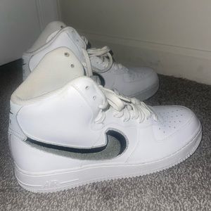 Nike Air Force 1, Men Size 10, High-top, White